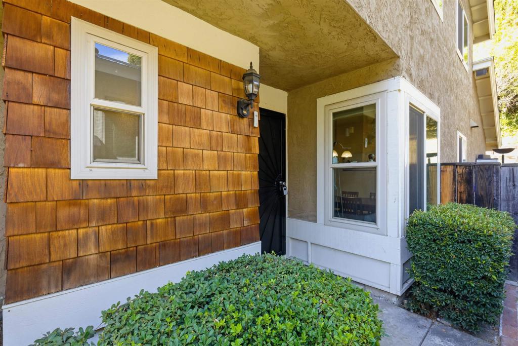 3686 Cactusview Drive