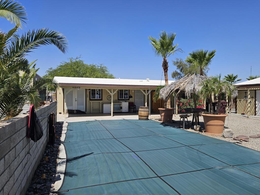 Photo 1 of 36 — 2872 Crystal Lake Avenue, Thermal, CA 92274