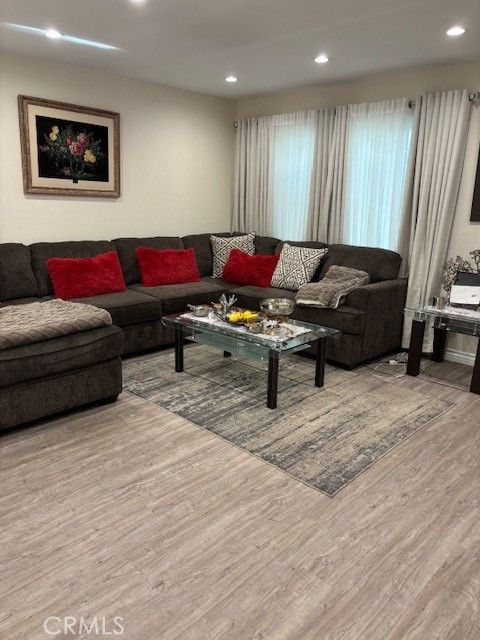 14551 Tupper 29 Panorama City CA 91402