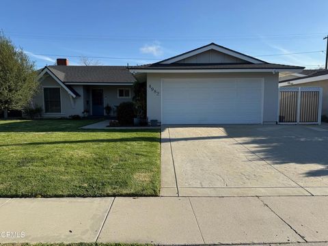 Photo of 4982 Lafayette Street, Ventura, CA 93003 (MLS # V1-35028)