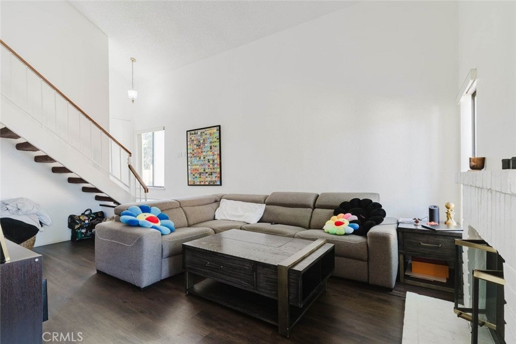 5050 Canyon Crest Drive 43