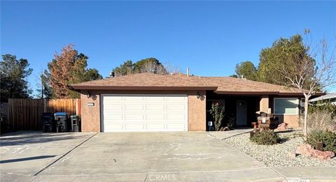 Photo of 209 Kimberly Ln, Ridgecrest, CA 93555 (MLS # SB26007248)