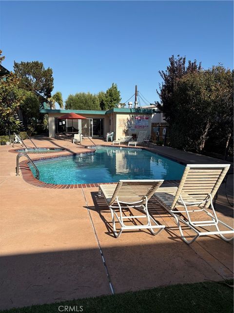 26015 Narbonne Avenue Lomita CA 90717