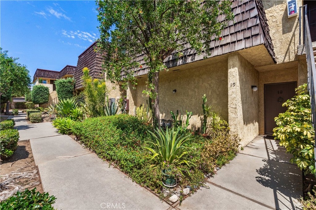 303 W Linda Vista Avenue 19, Alhambra CA 91801