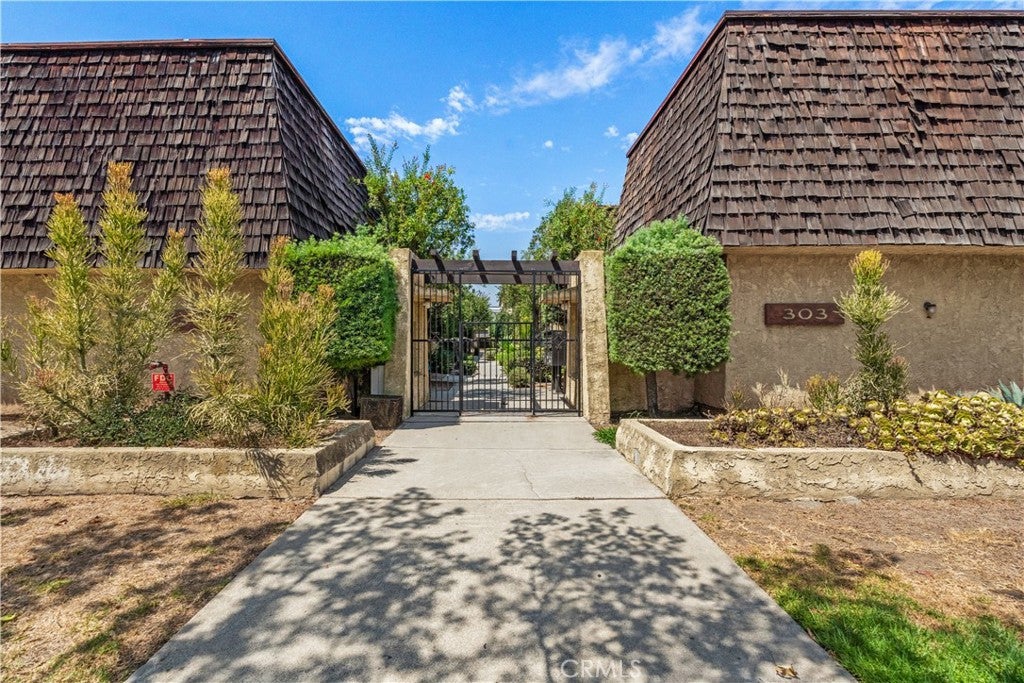303 W Linda Vista Avenue