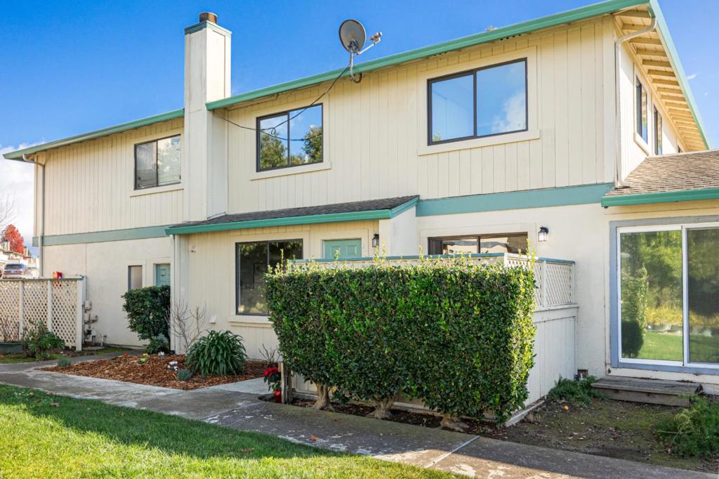 253 Green Meadow Drive