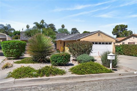 Photo of 3560 Mckinley ST, Riverside, CA 92506 (MLS # IV26102575)
