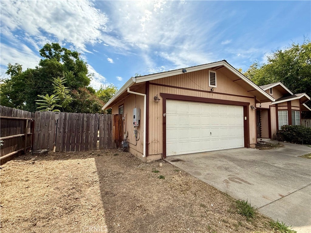 2545 Penelope Street