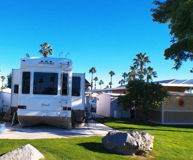 Rancho Casa Blanca - Manufactured In Park