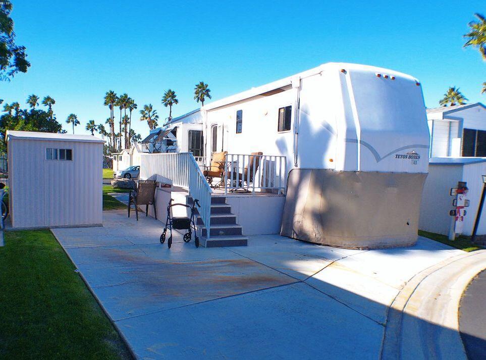 Rancho Casa Blanca - Manufactured In Park