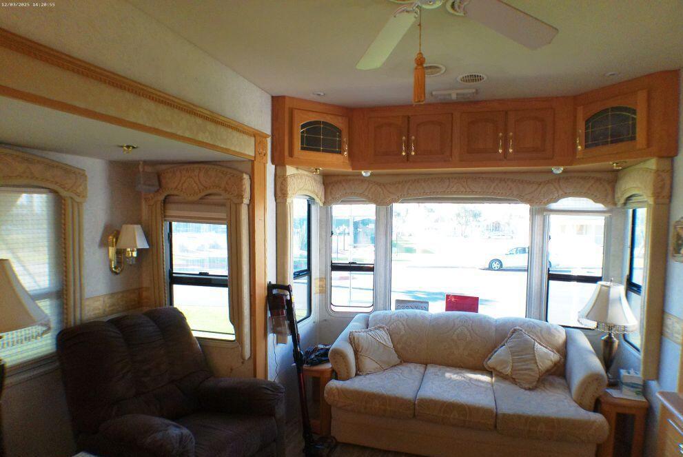 Rancho Casa Blanca - Manufactured In Park