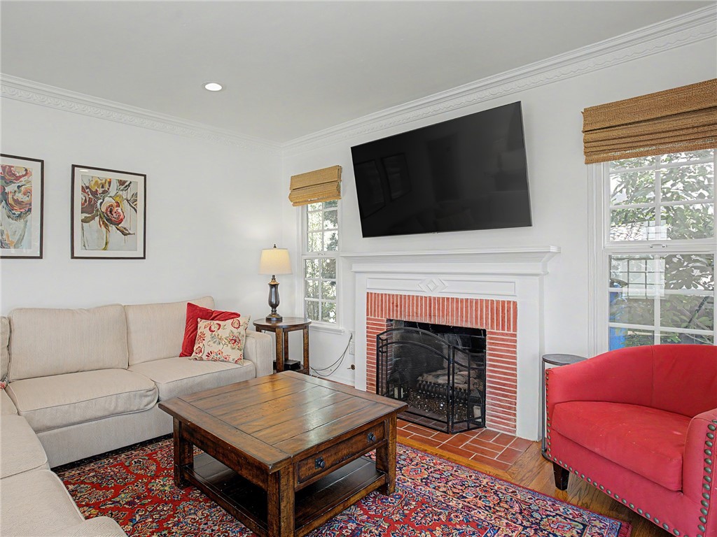 6132 W 75th Street