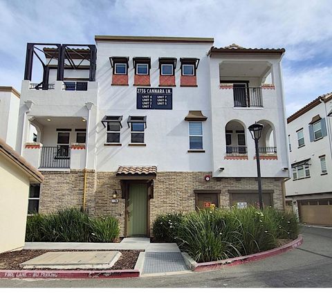 Photo of 2736 Cannara Lane #7, San Jose, CA 95111 (MLS # ML82042526)