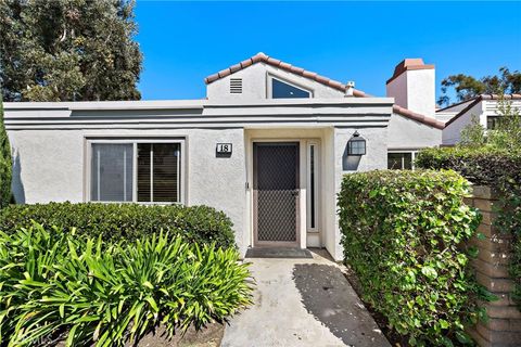 Photo of 18 Navarre, Irvine, CA 92612 (MLS # OC26078123)