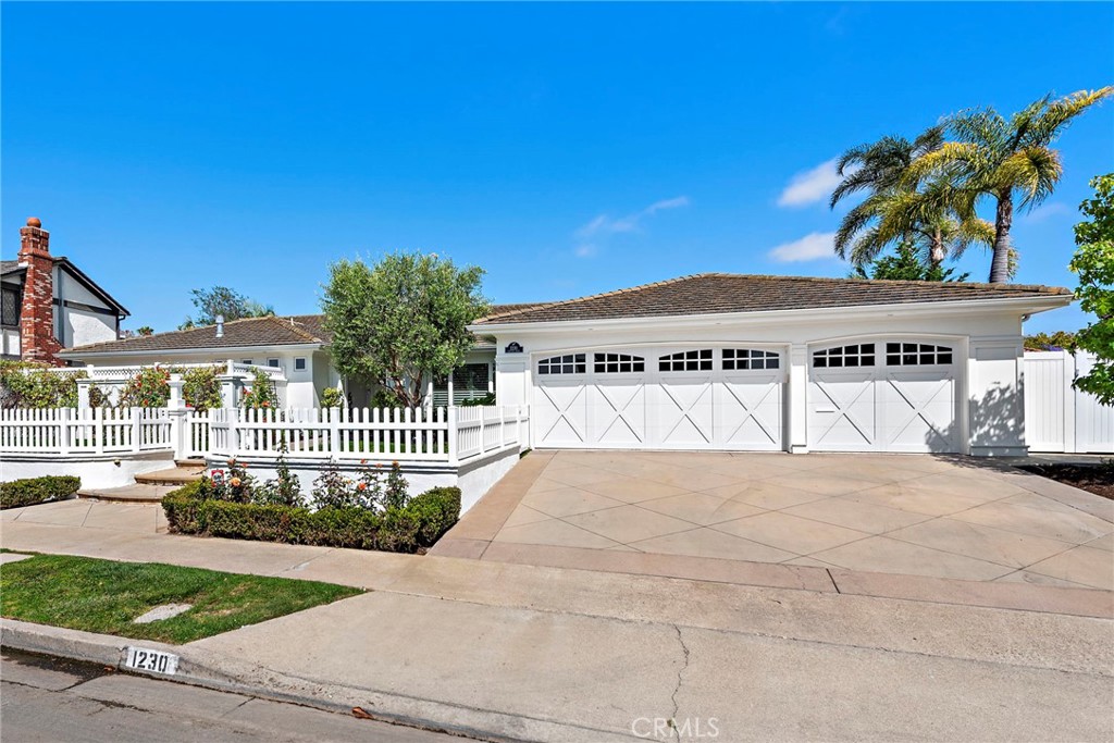1230 Santiago Drive