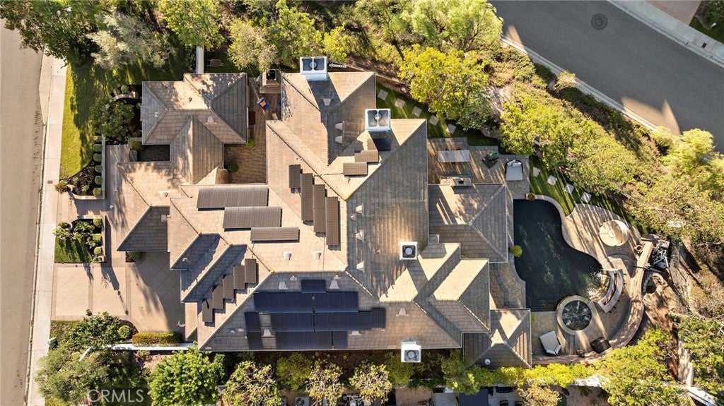 22 Hawthorne Lane