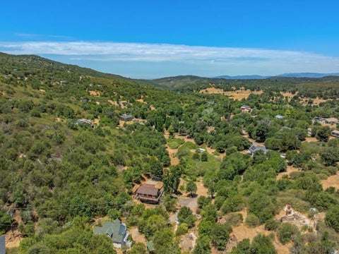 Photo of 35251 Twin Oaks Rd RD, Julian, CA 92036 (MLS # 260019199SD)
