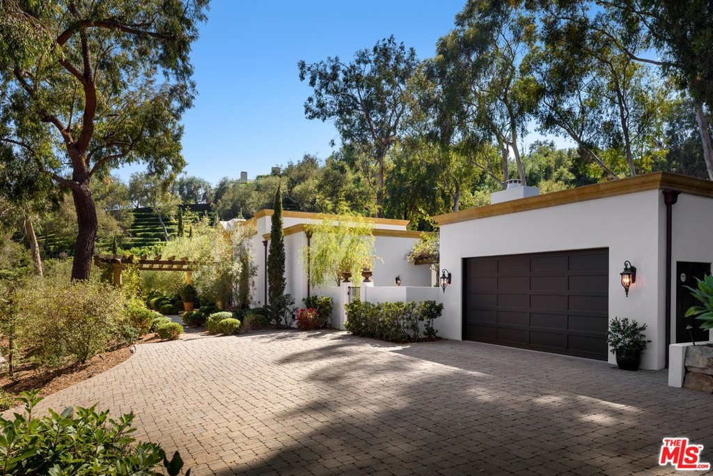 Nestled amongst some of Montecito's most significant estates and near theUpper/Lower Villages, this private and fully fenced/gated single level homeis what you've been searching for! Designed for indoor/outdoor living,light-filled spaces open around a large terrace and pool. A spacious greatroom connects effortlessly to the kitchen and galleria. New kitchenappliances and a new kitchen island will inspire culinary enthusiasts.Three generous and luxurious en suite bedrooms offer comfortableaccommodations. One guest suite has private courtyard access and a cozyfireplace while the other features a large sitting room. The primary suitefeatures dual marble baths, dual closets, sitting room, and poolsideaccess. Turnkey high quality construction! Masks required inside theproperty.