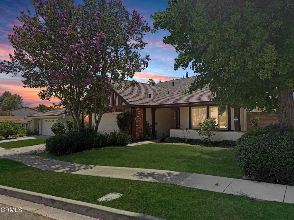 5828 Sunny Vista Avenue