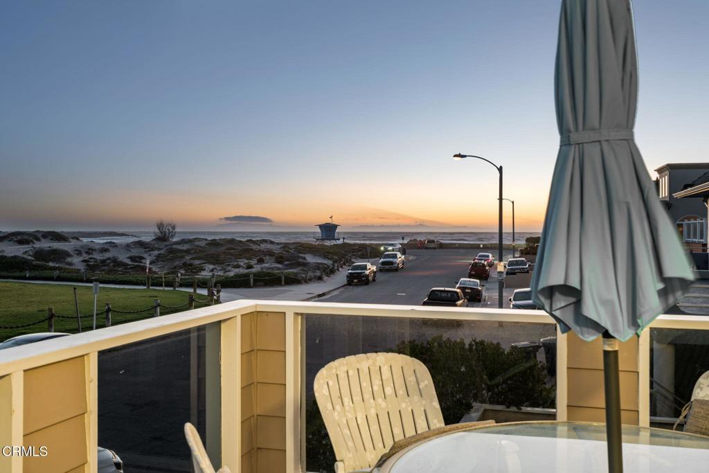 Pierpont/Ocean Front - 0276 - Residential