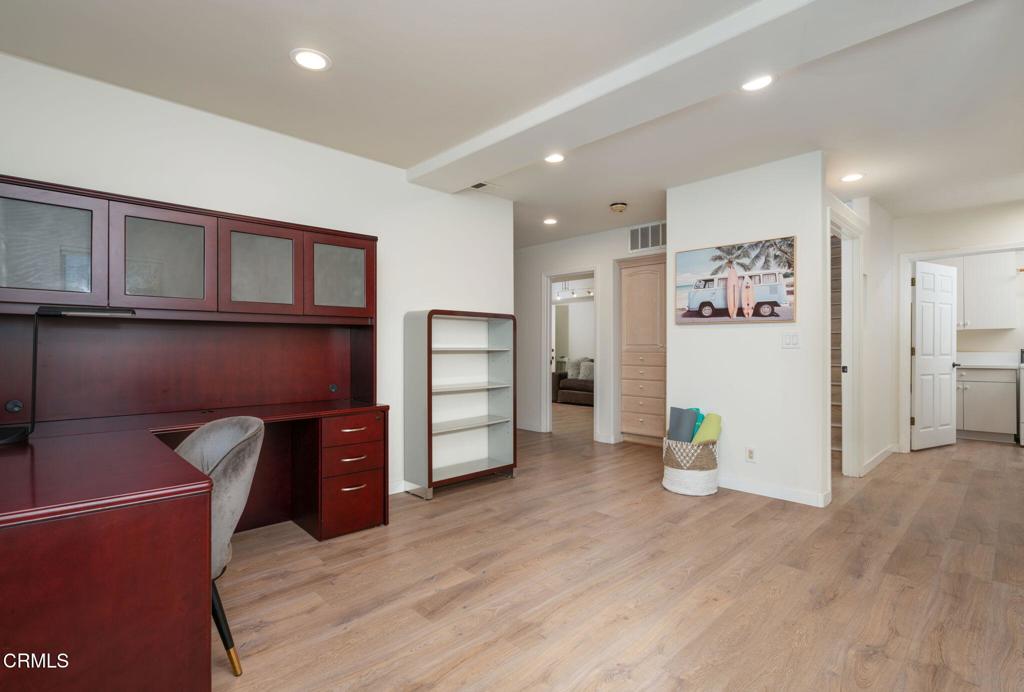 Pierpont/Ocean Front - 0276 - Residential