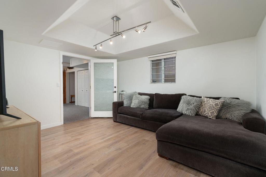 Pierpont/Ocean Front - 0276 - Residential