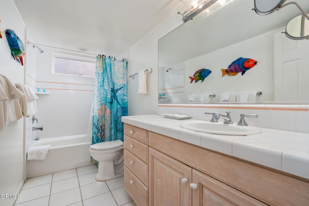 Pierpont/Ocean Front - 0276 - Residential