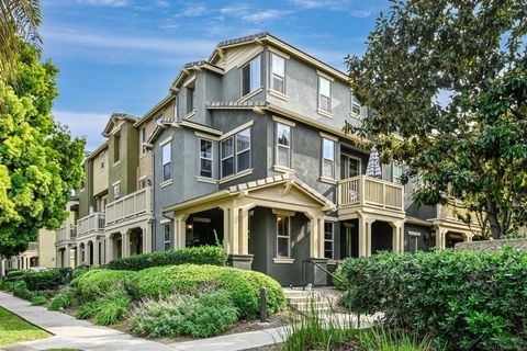 Photo of 1812 Lime Ct Ct #4, Chula Vista, CA 91913 (MLS # 250045267SD)