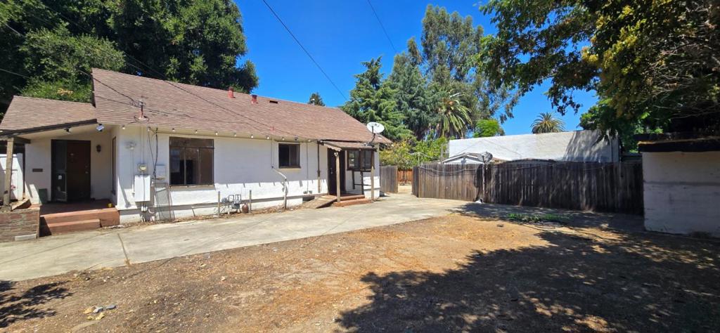393 Beemer Avenue