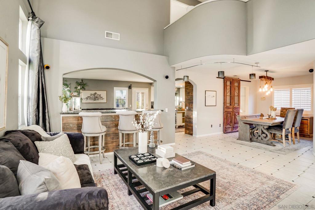 10928 Waterton Rd.