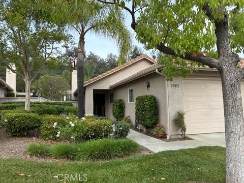 23891 VIA ASTUTO Murrieta CA 92562