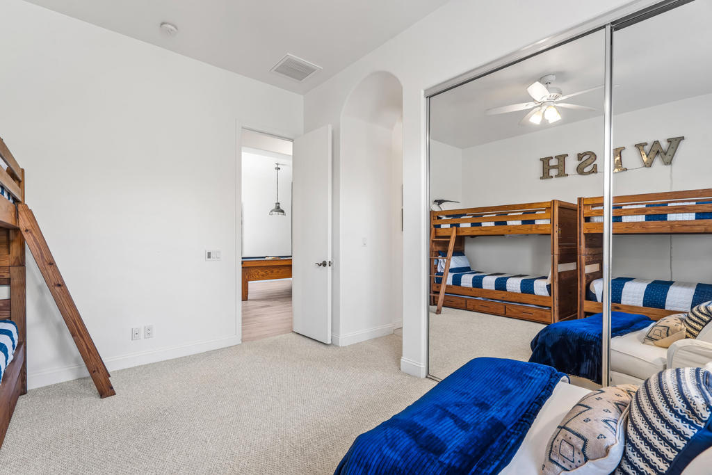 Mountain View CC - Residential