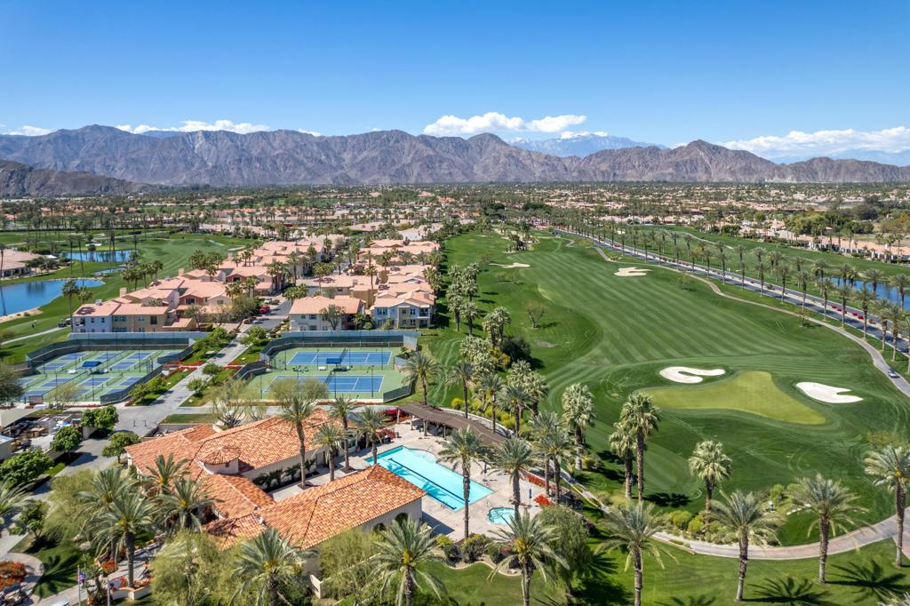 Mountain View CC - Residential