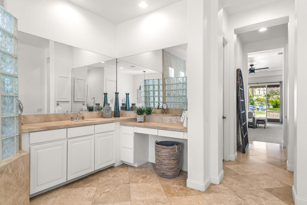 Mountain View CC - Residential