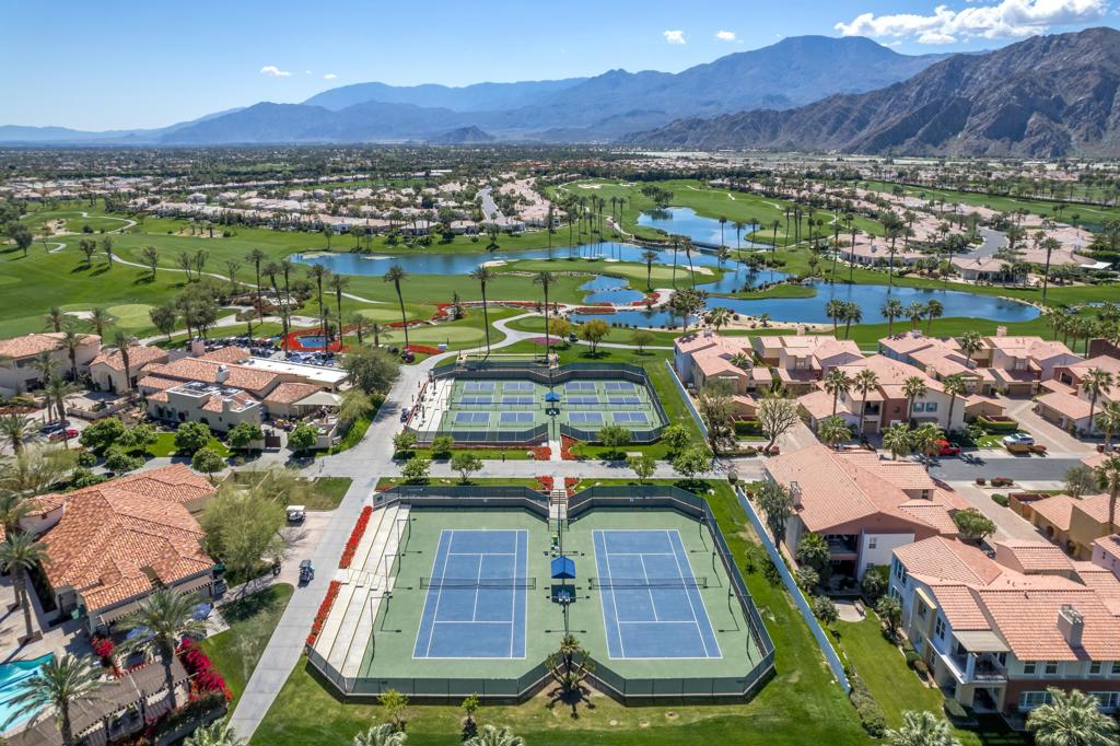 Mountain View CC - Residential