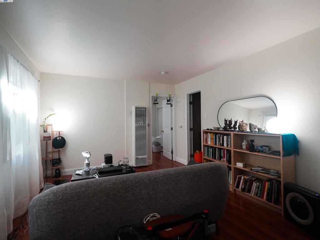 PIEDMONT - Residential Income