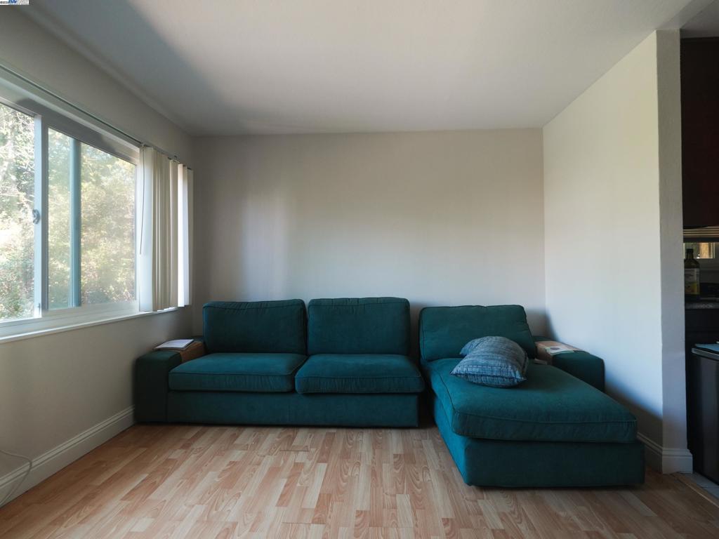 PIEDMONT - Residential Income