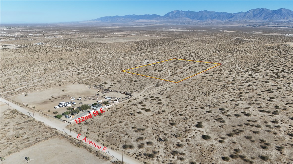 APN: 3041-034-025 Coordinates: 34.569806, -117.911556 10 acres lot for sale in LA county. This lot is located in Littlerock, CA near the corner of E Ave R and 122nd St E. Large property located in a very desirable and growing area of the Antelope Valley. This is a rural area near Littlerock, the zoning is agricultural per county records.