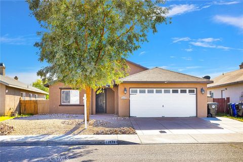 Photo of 11979 Luna Rd, Victorville, CA 92392 (MLS # HD26023204)