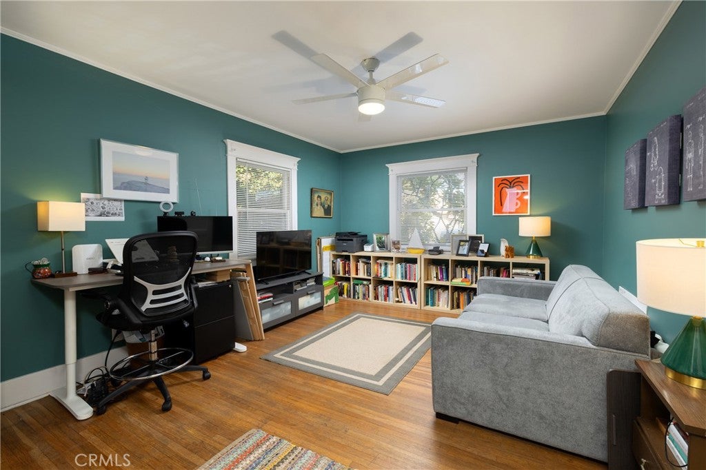 387 Coronado