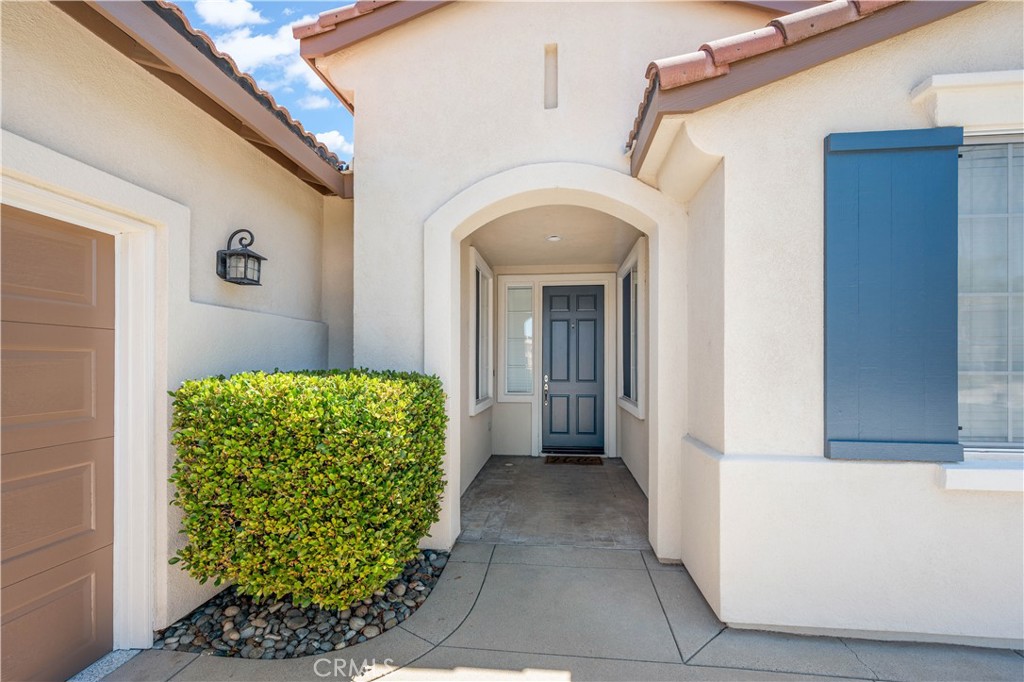 37854 Oxford Drive