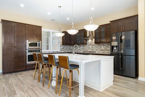 Photo of 4441 Via Del Pellegrino, Palm Desert, CA 92260 (MLS # 219148608DA)