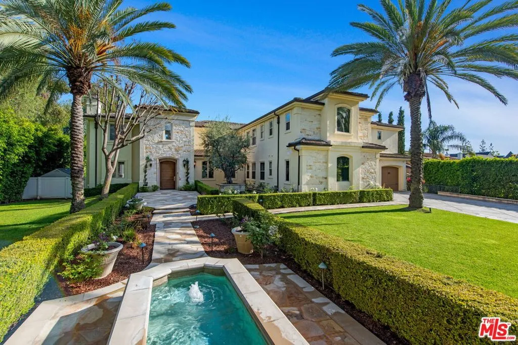 Yorba Linda, California 92886, United States, 7 Bedrooms Bedrooms, ,8 BathroomsBathrooms,Residential,Active,4985