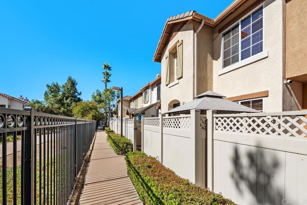 203 River Park Drive 9