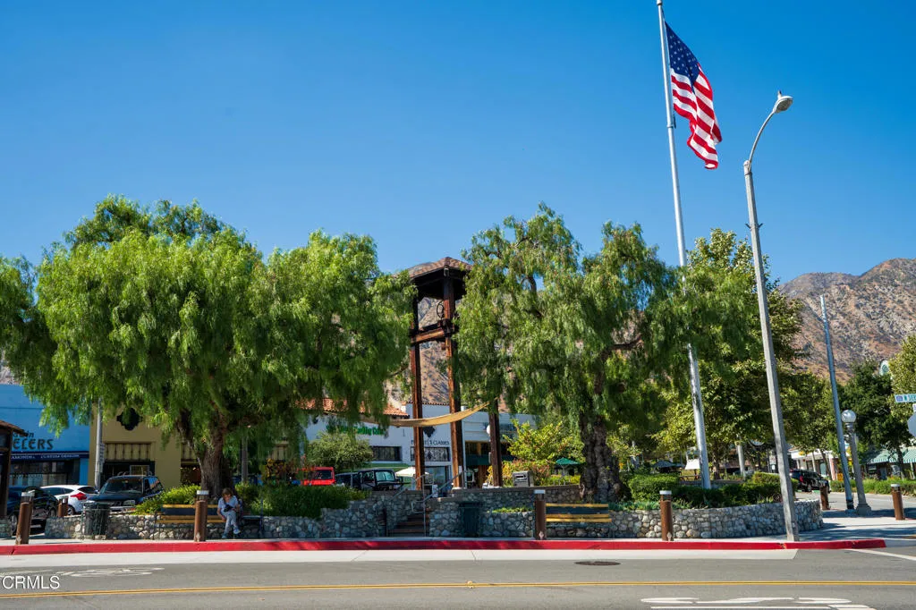 Sierra Madre, California 91024, United States, 3 Bedrooms Bedrooms, ,3 BathroomsBathrooms,Residential,Active,200839