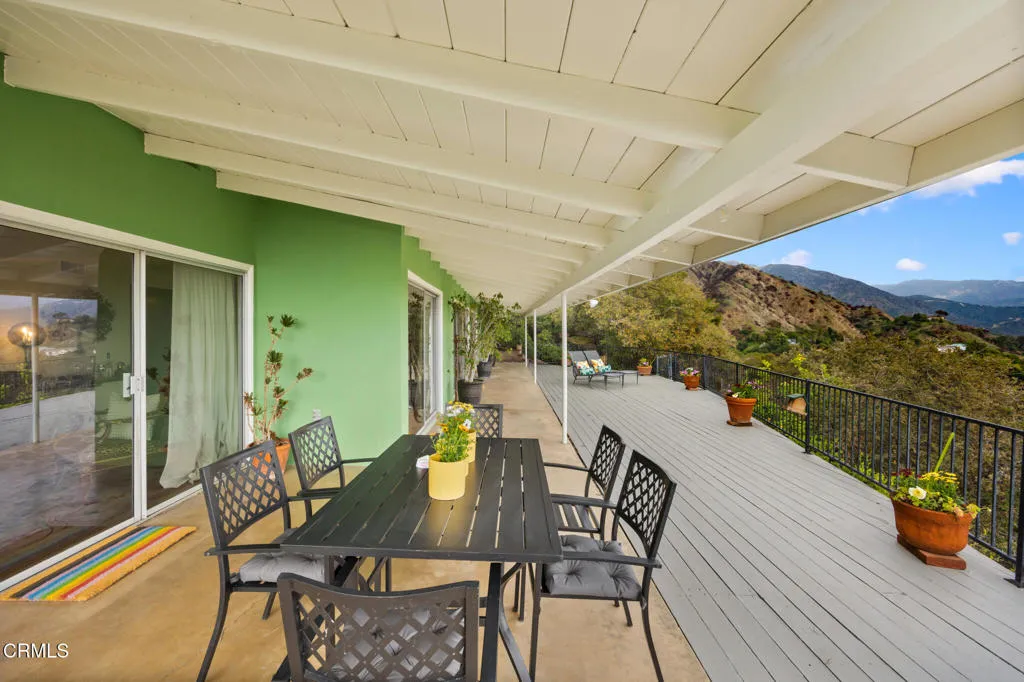 Sierra Madre, California 91024, United States, 3 Bedrooms Bedrooms, ,3 BathroomsBathrooms,Residential,Active,200839