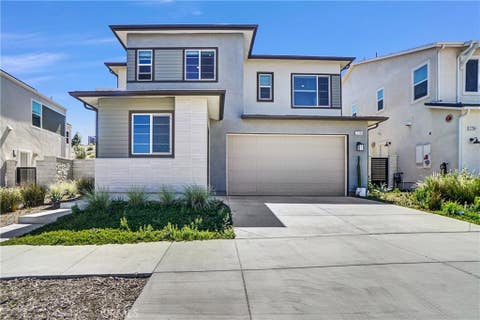 Photo of 27260 Debut Pl, Valencia, CA 91381 (MLS # OC26090039)