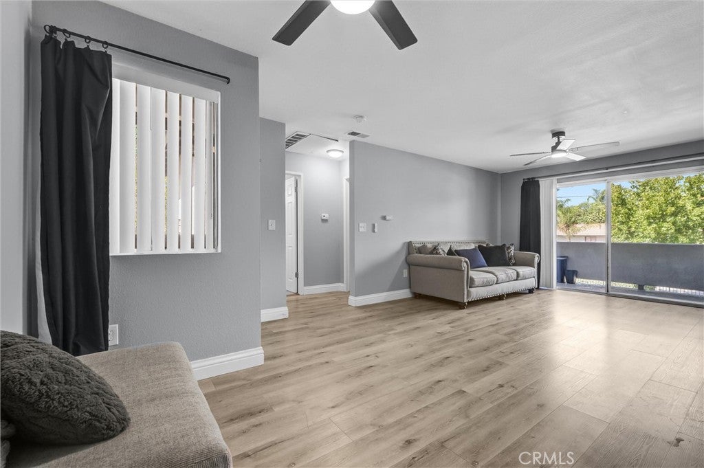 16377 Lakeshore 2B