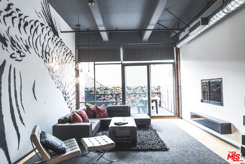 Photo of 1850 Industrial Street #215, Los Angeles, CA 90021 (MLS # 26669841)