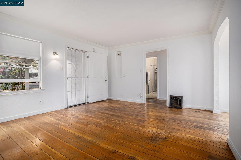 VALLEJO MANOR - Residential